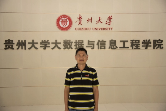 英国上市公司365【最美退役军人】李论：在治学育人道路上笃行不怠